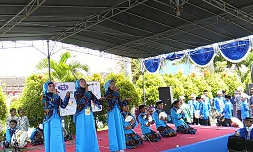 FESTIVAL ANAK SOLEH INDONESIA : Ribuan Santri Cilik se-Jateng Ikrarkan Komitmen terhadap NKRI