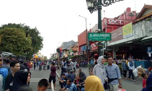 JALUR PEDESTRIAN MALIOBORO : Baru Sebulan Fasilitas Difabel Rusak