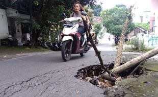 INFRASTRUKTUR SOLO : Pemkot Siapkan Rp5,2 Miliar untuk Perbaikan Jalan Lingkungan