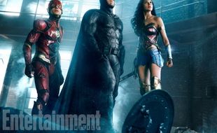 Warner Bross Pamer Penampilan Trio Justice League