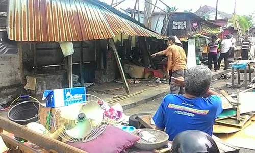 Pedagang Eks Pasar Kembang Gugat KAI Rp101 Miliar