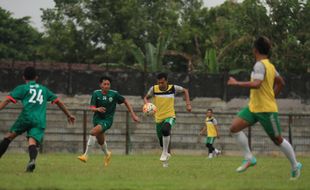 PIALA PRESIDEN : Hadapi Persegres, Pelatih PSS Racik Strategi yang Pas, Seperti Apa?