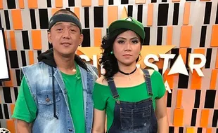 RISING STAR INDONESIA : Terpaut 1%, Agung dan Mieke Tembus Babak Super 12