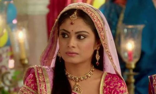 ANANDHI ANTV : Toral Rasputra, Model Cantik Pengganti Pratyusha Banerjee