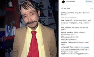 INSTAGRAM ARTIS : Kocak! Denny Cagur Tiru Dandanan Bossman ala Reza Rahadian