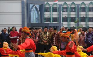 FOTO KAMPUS DI SALATIGA : Menag Resmikan Kampus Baru IAIN