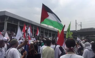 Palestina Keberatan Benderanya Dipakai Demo Anti-Pemerintah di Indonesia