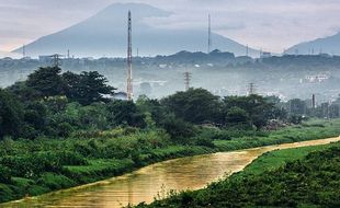 BANJIR SEMARANG : Normalisasi BKT Diawali Penggusuran, Netizen Heboh...