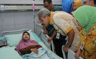 PENYAKIT LANGKA : Tak Jadi Operasi, Ini Rencana Dokter untuk Manusia Kayu Sulami