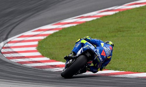 MOTO GP 2017 : Pembalap Superbike Bantah Gantikan Iannone di Suzuki