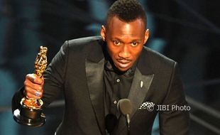 ACADEMY AWARDS 2017 : Mahershala Ali, Aktor Muslim Pertama Peraih Oscar