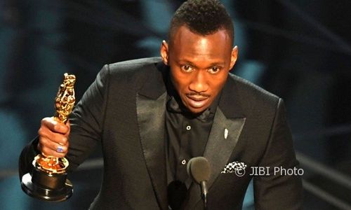 ACADEMY AWARDS 2017 : Mahershala Ali, Aktor Muslim Pertama Peraih Oscar