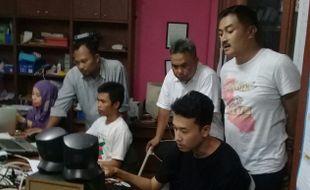 PILKADA SALATIGA : Baru Menang di Quick Count, Yuliyanto Pengumuman di Facebook