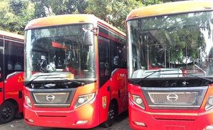 TRANSPORTASI SEMARANG : BRT Trans Semarang Gandeng Aplikasi Online