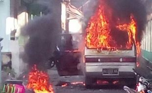 Suzuki Carry Terbakar di Tegalgede Karanganyar, Kerugian Rp30 Juta