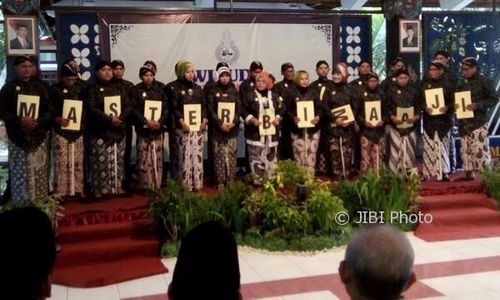 BUDAYA JAWA : 30 Pranatacara Diwisuda