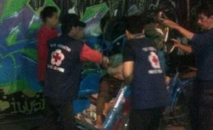 PENEMUAN MAYAT SEMARANG : Diduga Kelaparan, Tukang Becak Tewas di depan Rumah Makan