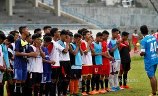 PIALA SOERATIN 2017 : Lawan Persiharjo Jr, Persis Jr Harus Lupakan Memori Buruk