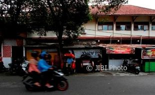 PENATAAN PKL SOLO : Kios PKL di Jl. K.S. Tubun Bakal Diganti Selter