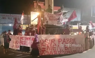 DEMO SUKOHARJO : Tuntut Pencabutan Izin Pabrik Semen Kendeng, IMM Gelar Aksi Diam