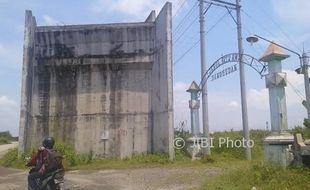 TOL SOLO-KERTOSONO : Dinilai bakal Lumpuhkan Perekonomian, Pembelokan Overpass Ditolak Warga