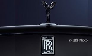 Produsen Lego 6.000 Unit Rolls-Royce Sepanjang 2022