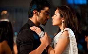 GEET ANTV : Sesak Napas, Geet Dilarikan ke RS