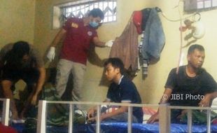 NARKOBA SEMARANG : LP Kedungpane Digeledah Tim Gabungan