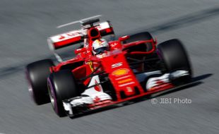 FORMULA ONE 2017 : Vettel Juara Seri Perdana