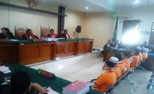 SWEEPING SOCIAL KITCHEN : 10 Laskar Umat Islam Surakarta Dibebaskan