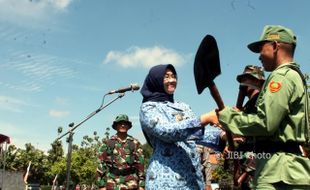 Bupati Sragen Izinkan 3 Toko Modern Baru Beroperasi dengan Syarat