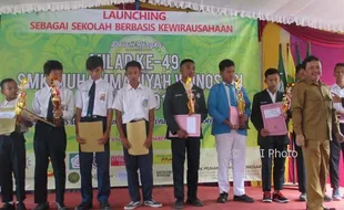 PENDIDIKAN GUNUNGKIDUL : SMK Muhammadiyah 1 Wonosari Resmikan Tempat Praktek Ketrampilan Usaha