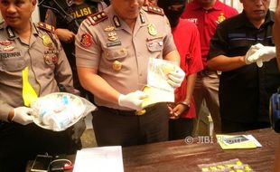 Edarkan Obat Parkinson Secara Ilegal, Warga Karanganyar Dibui