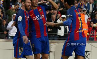 LIGA SPANYOL : Trio MSN Barcelona Kejar 100 Gol