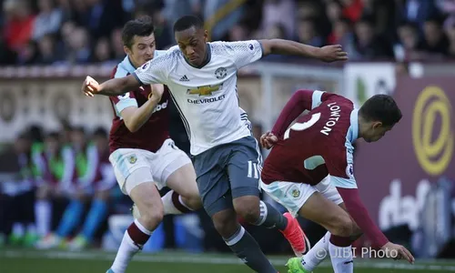 LIGA INGGRIS : MU Bekuk Burnley 2-0