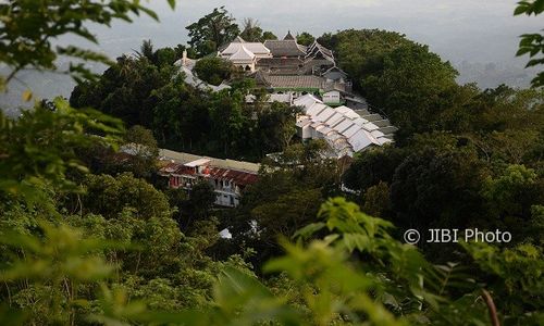 Letusan Gunung Muria Sangat Kuat, Membentuk Kawah di Puncaknya