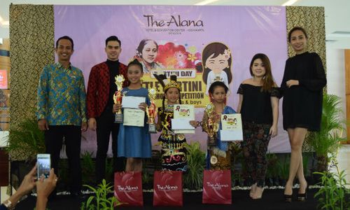 Gelar Kompetisi Fashion Show Kartini Cilik, Alana Banjir anak-anak