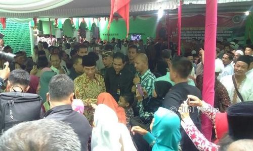 FOTO AGENDA PRESIDEN : Jokowi Kunjungi Ponpes Kholifatullah Singo Ludiro di Sukoharjo