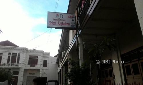 KAFE DI SEMARANG : Ingin Baca Buku Karangan Soekarno Sambil Ngopi, Datang ke Kafe Ini..