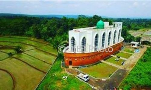 Terinspirasi Kisah Nabi Nuh, Masjid di Semarang Ini Berbentuk Kapal