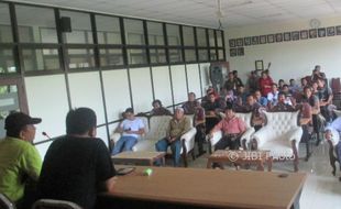 Ditetapkan Jadi Tersangka Kasus APBDes, Kades Bunder Siap Buktikan di Pengadilan