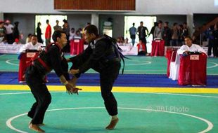 MAN 2 Simo Boyolali Borong 8 Piala Kejuaraan Pencak Silat Nasional