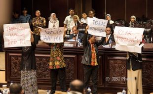 Sidang Paripurna DPD Ricuh, Senator Juniwati Nyaris Dipukul