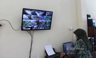 PASAR TRADISIONAL KLATEN : 32 Unit Kamera CCTV Jamin Keamanan Pasar Srago