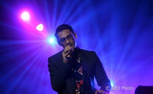 Lirik Lagu Shallow Water - Afgan