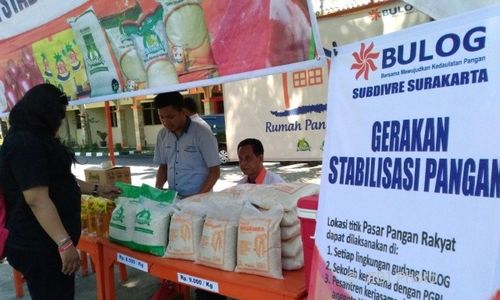 KOMODITAS PANGAN : Bantu Stabilkan Harga, Bulog Surakarta Adakan Pasar Murah hingga Lebaran