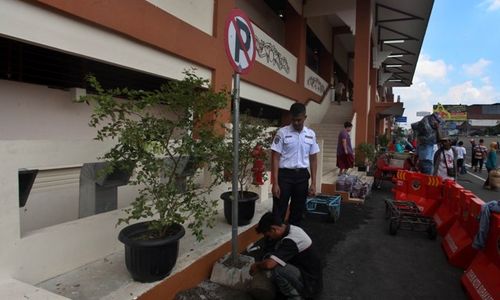 Tarif Parkir Progresif di Basemen Pasar Klewer Solo Disetop Sementara