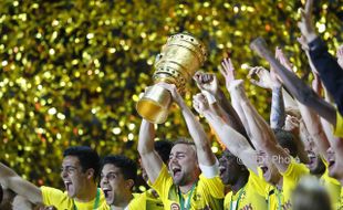 Foto-Foto Dortmund Juara DFB Pokal