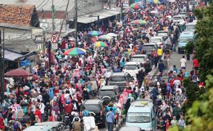 Tindak PKL Pasar Tanah Abang, Djarot Awali dengan Cara "Halus"