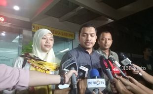 Firza Husein Siap Datangkan Saksi Buktikan Foto Syur Editan